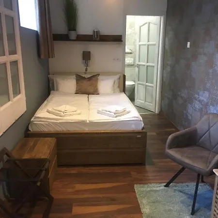 Terrace Apartman Premium Belvaros Jacuzzival Veszprém Exterior foto