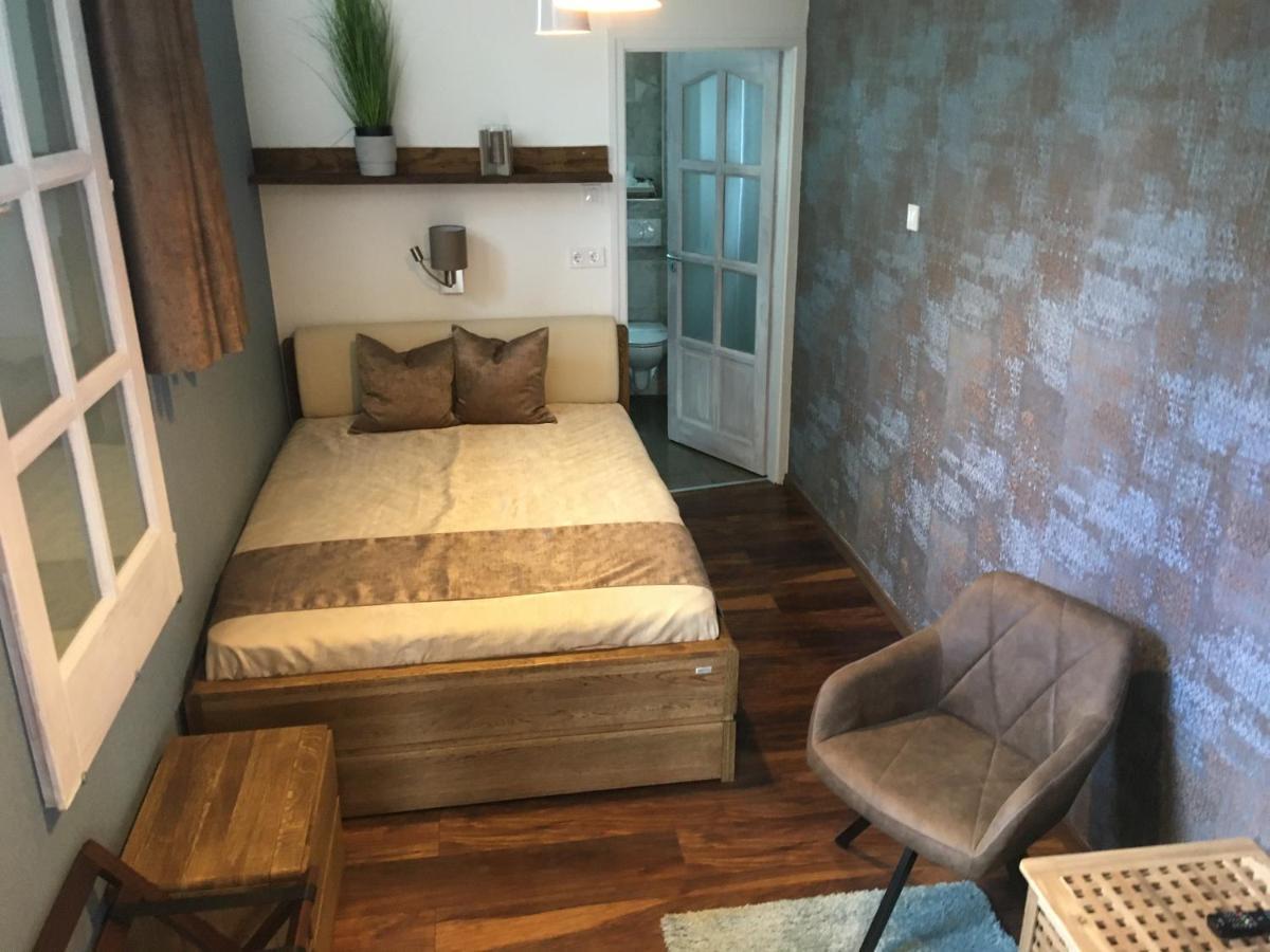Terrace Premium Belvaros Jacuzzival * Veszprém